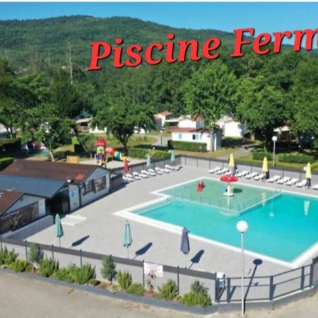 Chalet Pour 5 Personnes Equipe Sur Emplacement Privatif Dans Camping 4 Etoiles Appartenant Et Gere Par Un Particulier Hotel Foix Exterior photo