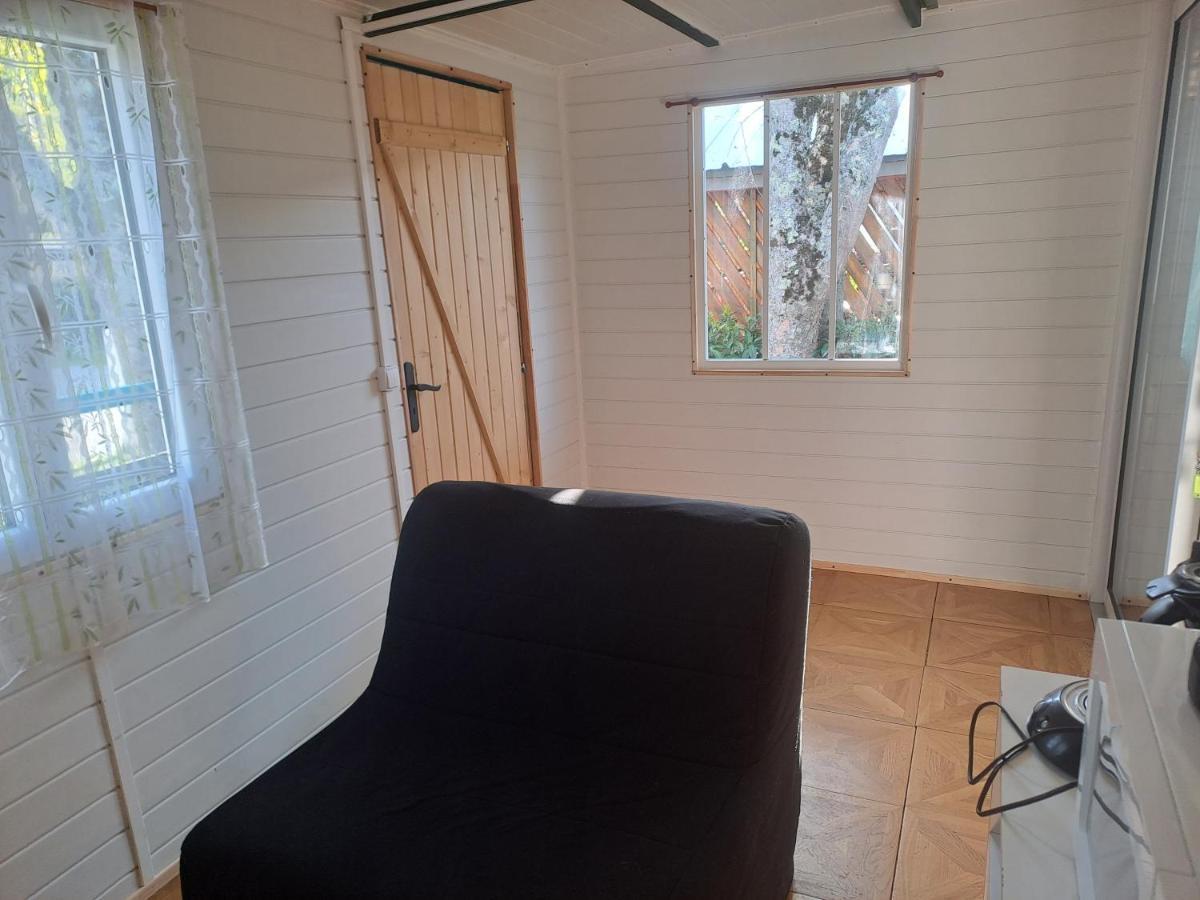 Chalet Pour 5 Personnes Equipe Sur Emplacement Privatif Dans Camping 4 Etoiles Appartenant Et Gere Par Un Particulier Hotel Foix Exterior photo