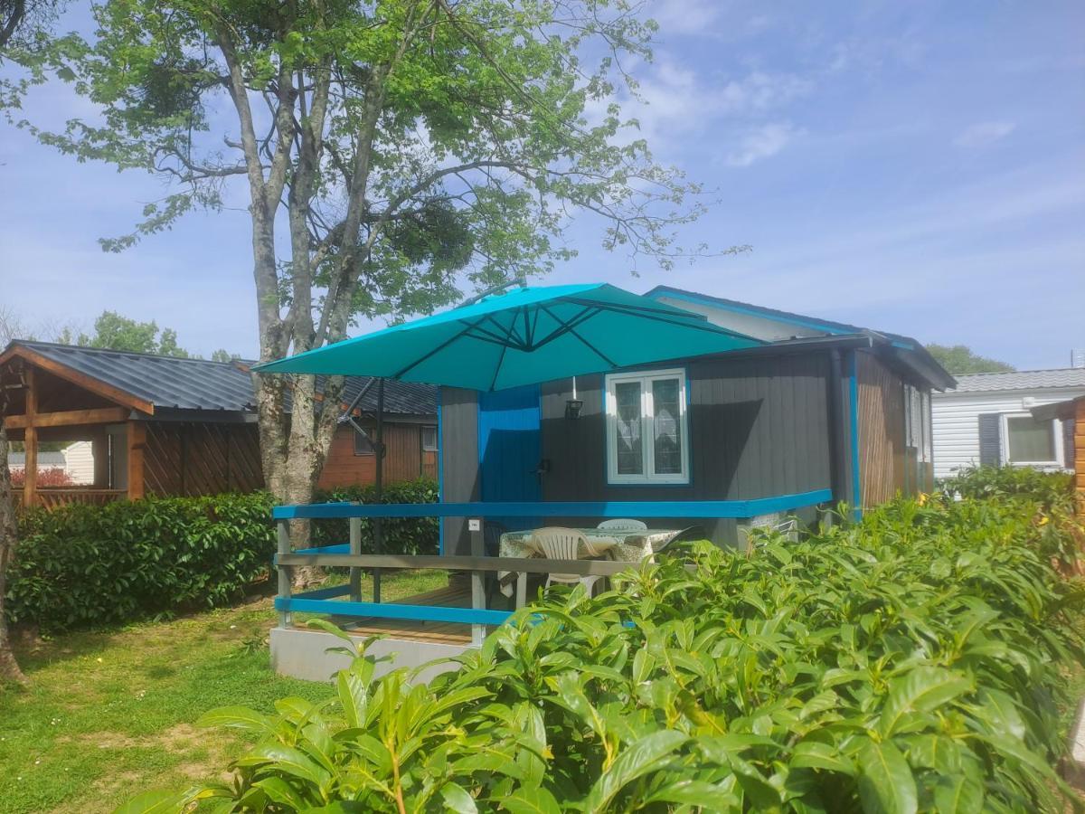 Chalet Pour 5 Personnes Equipe Sur Emplacement Privatif Dans Camping 4 Etoiles Appartenant Et Gere Par Un Particulier Hotel Foix Exterior photo